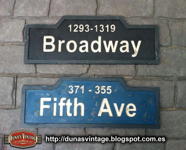 Broadway and Fifth Ave. (CANADA) Duna´s Vintage.