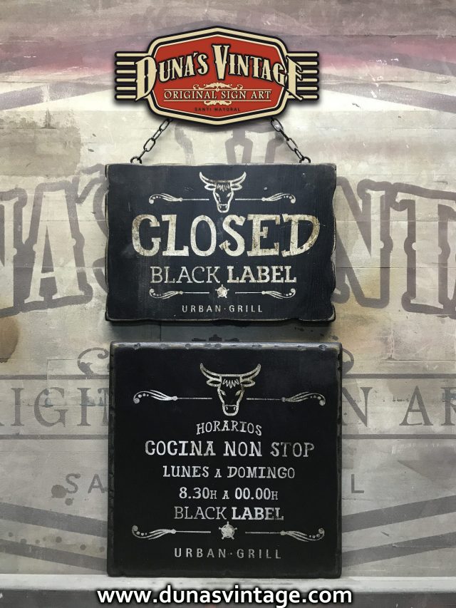 Carteles Black Label Open &#038; Closed