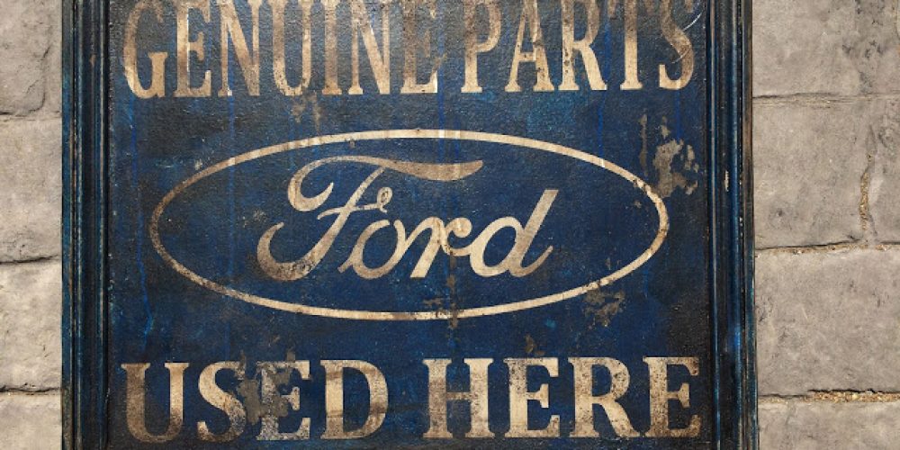 Ford Used Here, Duna´s Vintage.