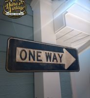 Placa de Madera ONE WAY tamaño 85x30cm