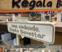 Cartel Expositor de Madera