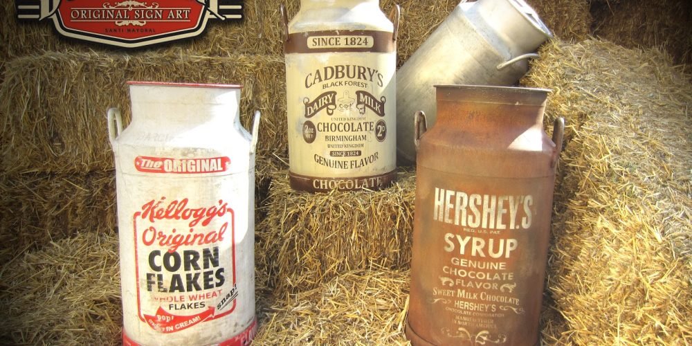 Lecheras , Kellogg´s, Hershey´s & Cadbury´s. Duna´s Vintage. For Sale 250€.