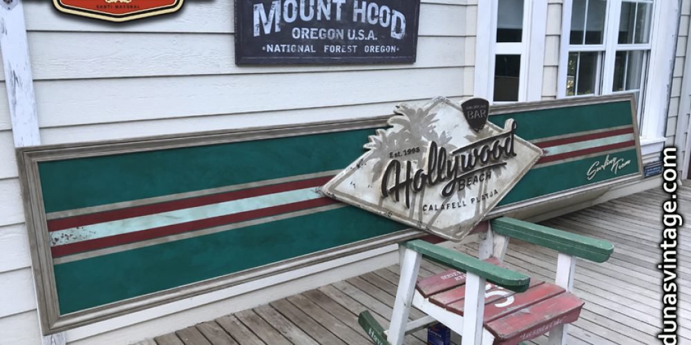 Cartel de Madera Hollywood Beach Calafell.