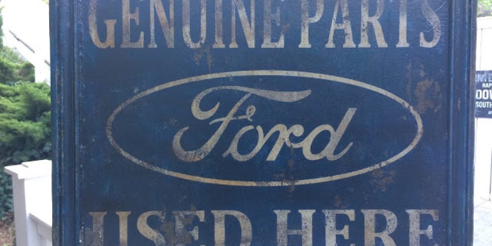 FORD GENUINE PARTS, Duna´s Vintage