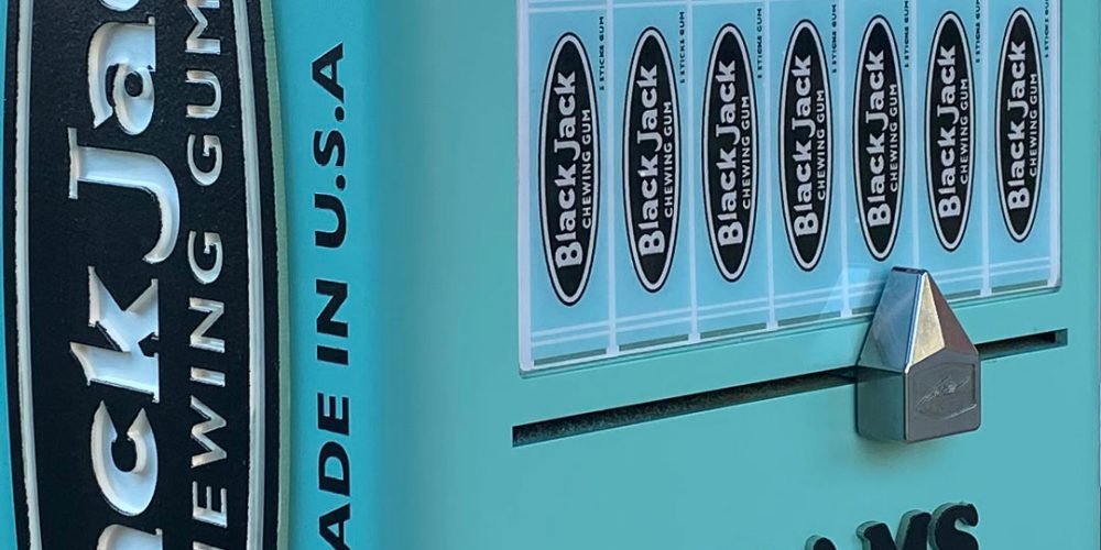 Machine Black Jack Chewing Gum.