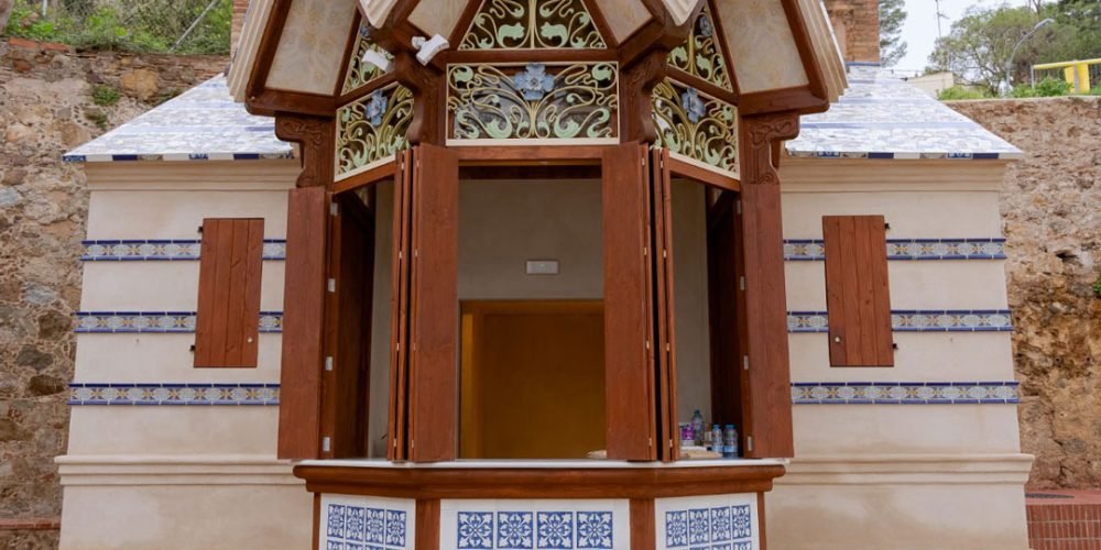 Reproducción chapas en Zinc La Font d´en Fargues, Barcelona.