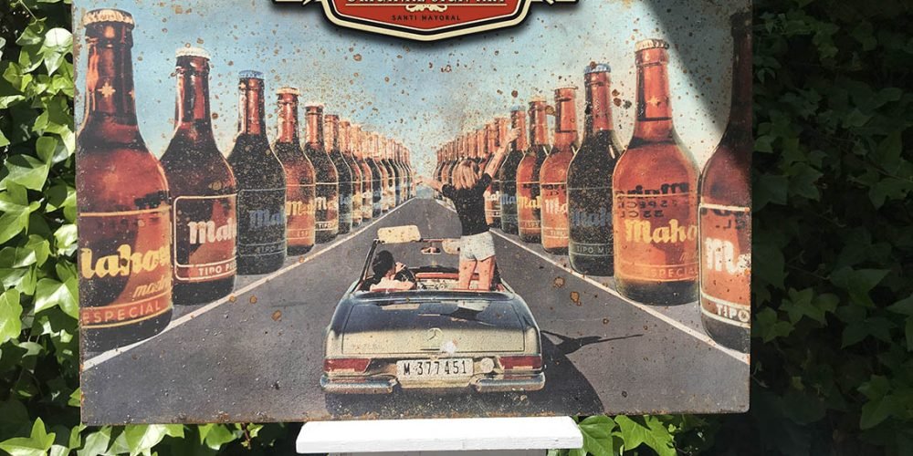 Chapa Metálica Mahou tamaño 60x38cm