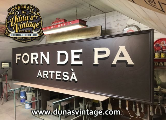 Cartel de Madera FORN DE PA ARTESÀ Dimensiones 375X90cm