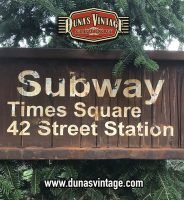 Cartel de Madera Subway Times Square Oxid Old.