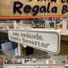 Cartel Expositor de Madera.