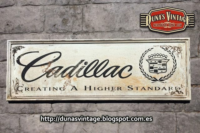 Cartel Cadillac logo Sign, Duna´s Vintage.