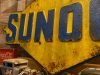¡Parece Metal, Pero es Madera! Así ha quedado la placa de Sunoco.