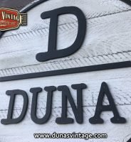 Cartel de Madera D de Duna.