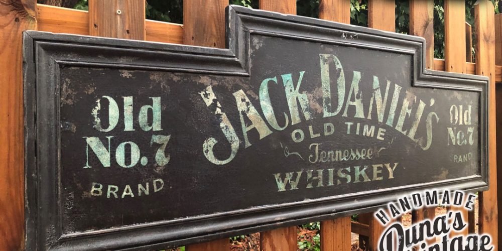 Aprende nuestras técnicas para hacer tu propio Cartel Jack Daniel´s