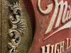 Cartel de madera Miller High Life con relieve y acabado envejecido oxidado.