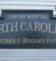 CARTEL DE MADERA NORTH CAROLINA