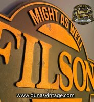 Cartel de madera tipo placa, de la marca FILSON