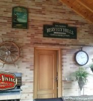 Pilar de Cantabria, nos enseña sus carteles pintados por Duna´s Vintage.