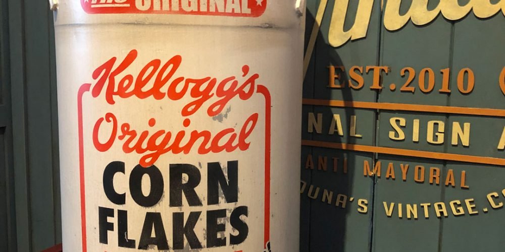 Lechera de Aluminio de 40L. Kellogg´s Corn flakes. - Dunas vintage