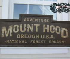 MOUNT HOOD, OREGON U.S.A.