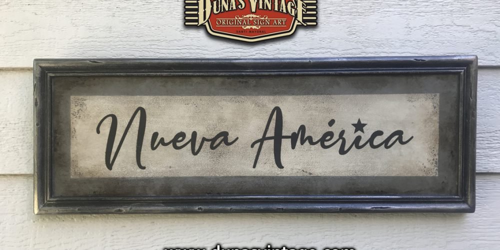 Cartel de Madera Nueva América.(Almería)