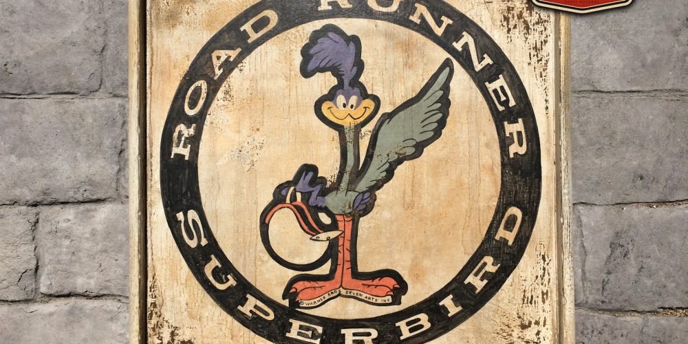 ROAD RUNNER SIGN DUNA´S VINTAGE.
