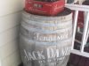Barrica personalizada de Jack Daniel´s y caja de Budweiser