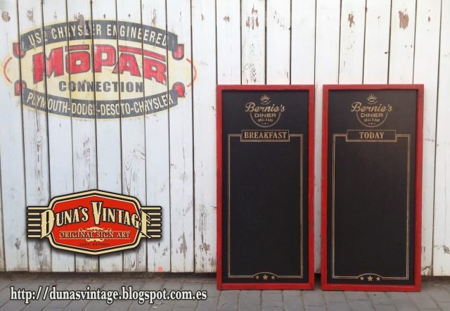 Cartel Duna’s Vintage para Bernie´s Pizarra Breakfast & Today