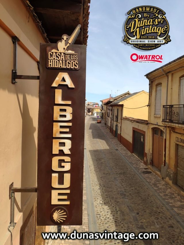 Cartel Casa de los Hidalgos ALBERGUE