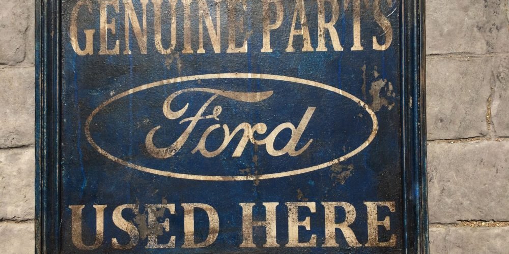 Cartel de Madera Ford Used Here, Duna´s Vintage.