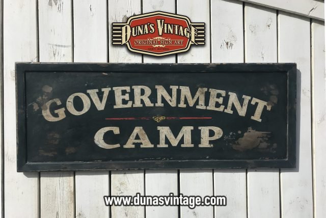 Cartel de Madera GOVERMENT CAMP