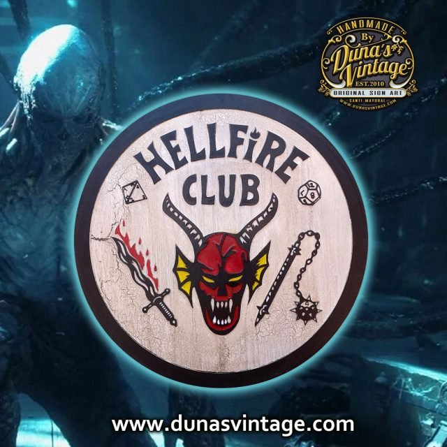 Cartel de Madera HELLFIRE CLUB.