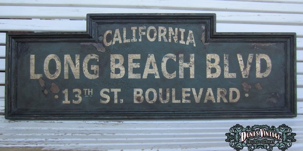 CARTEL DE MADERA  LONG BEACH BLVD