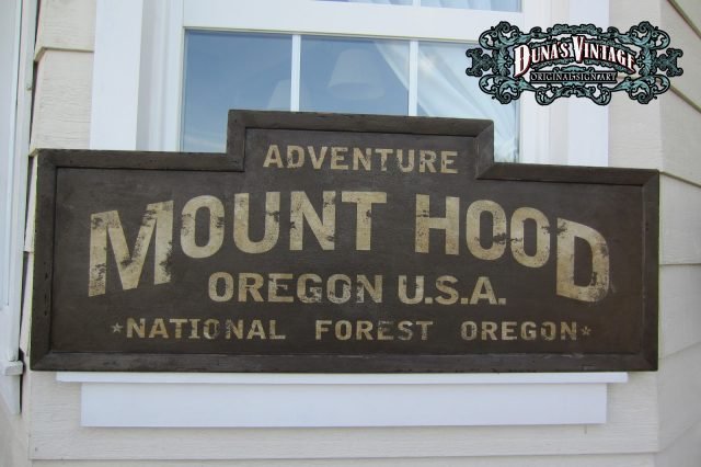 MOUNT HOOD, OREGON U.S.A.