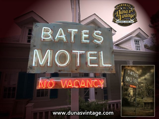 Cartel de Madera BATES MOTEL NEON