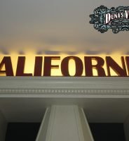 CALIFORNIA LETTERING, Duna´s Vintage.