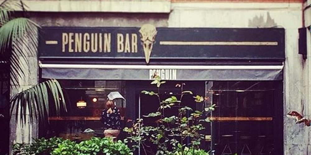 Cartel PENGUIN BAR, BILBAO. Duna´s Vintage