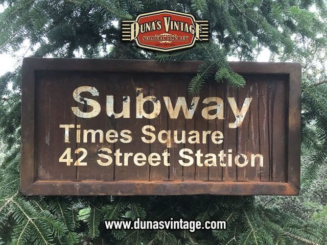 Cartel de Madera Subway Times Square Oxid Old.
