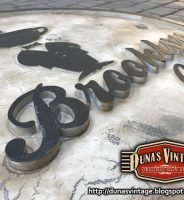 Cartel Brooklyn Café, Duna´s Vintage.