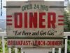 «DINER OPEN 24 HRS, Duna´s Vintage».