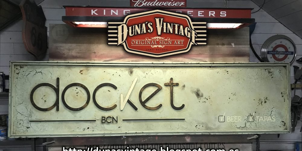 Cartel docket BCN, Duna´s Vintage.
