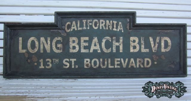 CARTEL DE MADERA  LONG BEACH BLVD