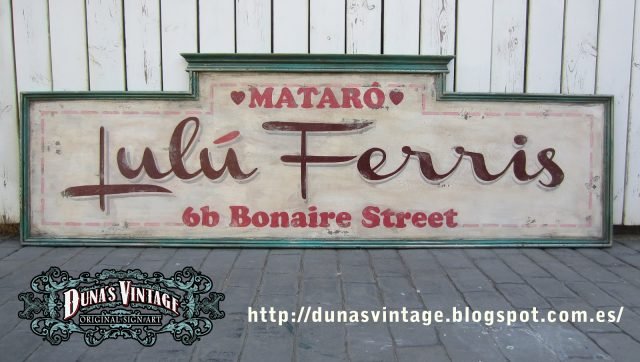 CARTEL DE MADERA LULU FERRIS