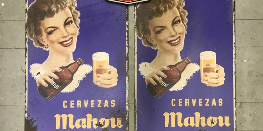 Chapa Metálica Hijos de C. Mahou Chica tamaño 42x50cm