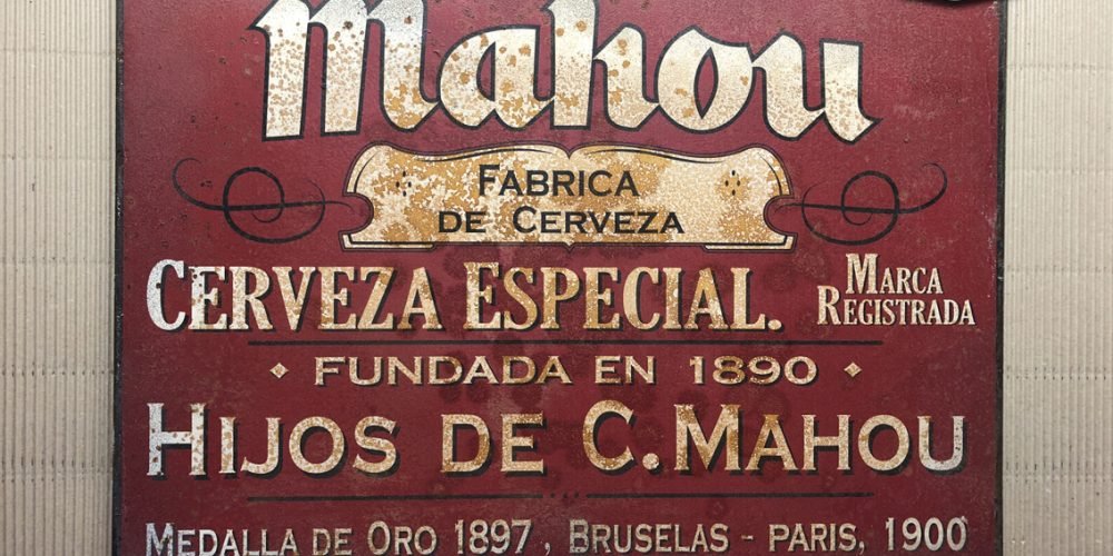 Chapa Metálica Mahou 43x60cm.