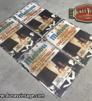 Chapa Metálica Mahou Camarero tamaño 42x50cm.