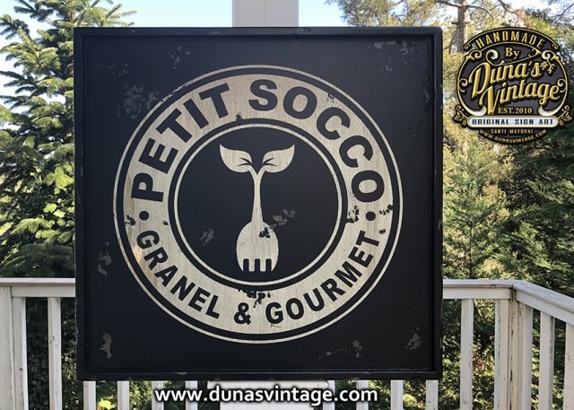 Cartel de Madera PETIT SOCCO (Asturias)