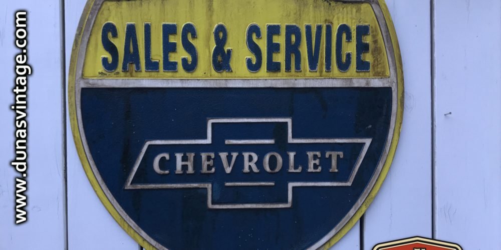 Cartel de madera CHEVROLET SALES & SERVICE