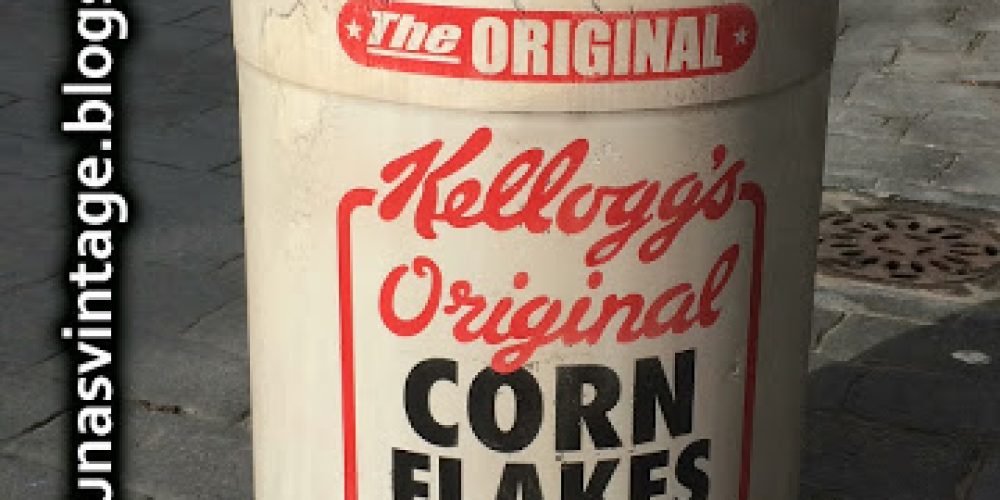 Lechera de aluminio de 30L pintada de la marca Kellogg´s Original
