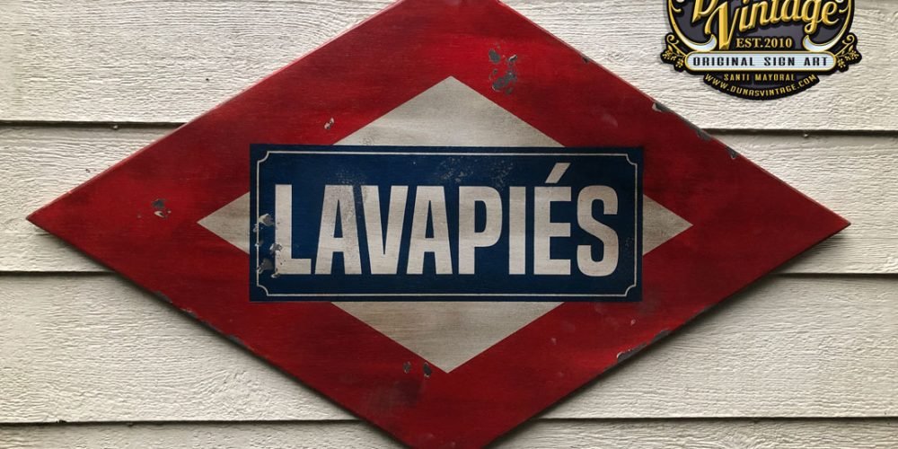 Placa Metro LAVAPIÉS de Madera.